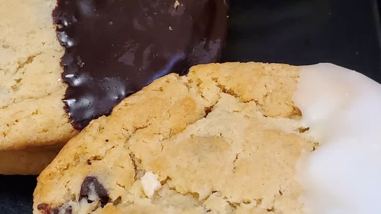 Chocolate Chip Cookie.